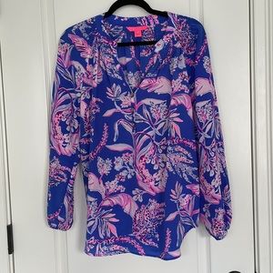 Lilly Pulitzer Elsa Silk Top Shirt Tail Hem Wild Within Iris